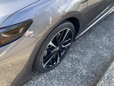 Certified 2019 Toyota Camry XSE FWD image 8