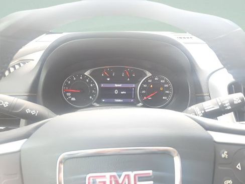 Used 2019 GMC Terrain SLT w/ Driver Alert Package I AWD/4WD image 11