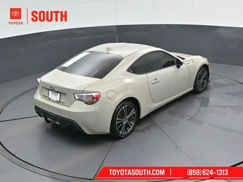 Used 2016 Scion FR-S image 31