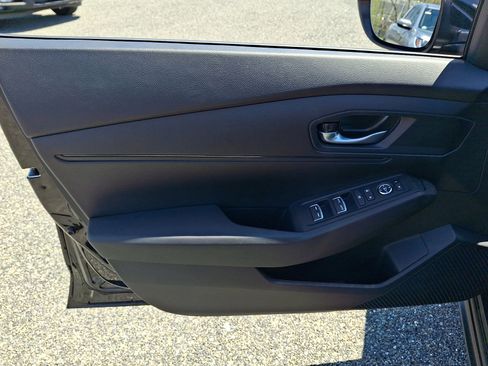 Used 2025 Honda Accord LX image 13