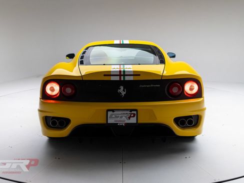 Used 2004 Ferrari 360 Challenge Stradale RWD image 4