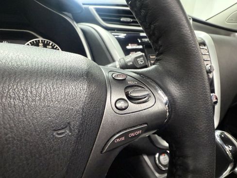 Used 2021 Nissan Murano SL image 18