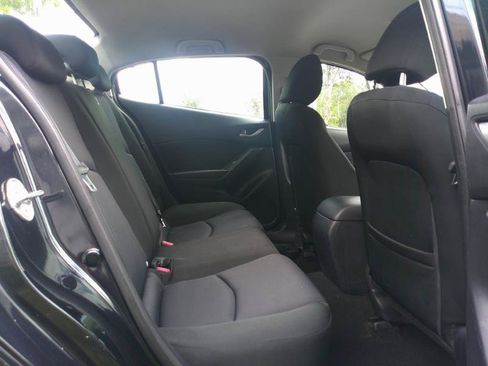 Used 2015 MAZDA MAZDA3 i Sport FWD image 18