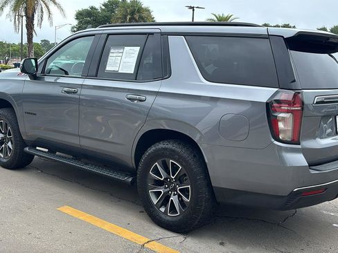 Used 2021 Chevrolet Tahoe Z71 w/ Z71 Off-Road Package AWD/4WD image 5