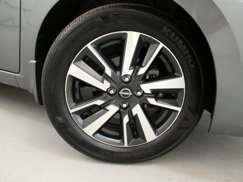 Used 2025 Nissan Versa SV w/ Trunk Package FWD image 28