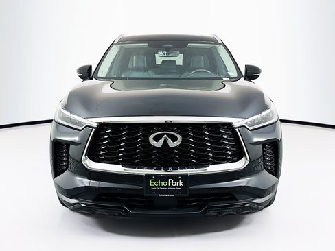 Used 2023 INFINITI QX60 Luxe w/ Performance Audio Package AWD/4WD image 2