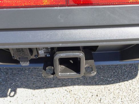 New 2026 Volkswagen Atlas SE image 8