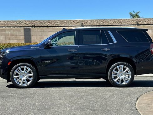 Certified 2023 Chevrolet Tahoe High Country w/ Premium Package AWD/4WD image 7