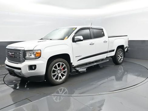 Used 2018 GMC Canyon Denali image 1