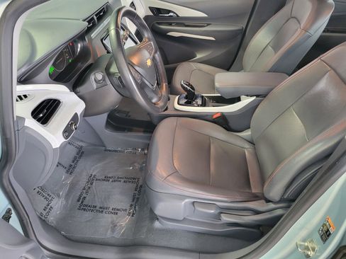 Used 2019 Chevrolet Bolt Premier w/ Infotainment Package FWD image 10