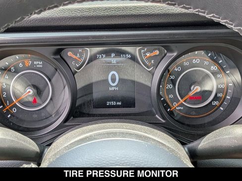 Used 2026 Jeep Gladiator Sport AWD/4WD image 18