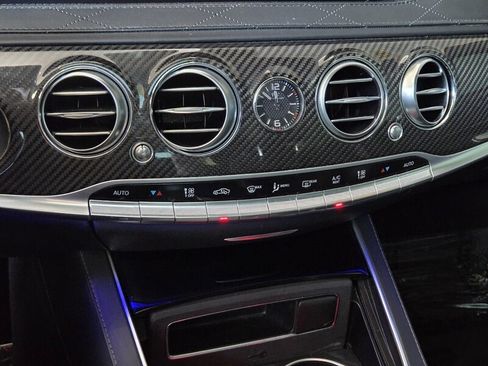 Used 2019 Mercedes-Benz S 63 AMG S 4MATIC Sedan image 33