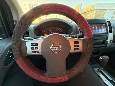 Used 2019 Nissan Frontier SV AWD/4WD image 26