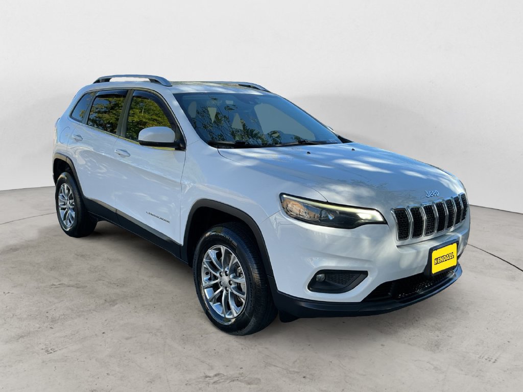 Used 2021 Jeep Cherokee Latitude Lux w/ Comfort/Convenience Group AWD/4WD image 3