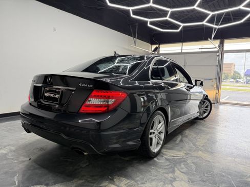 Used 2012 Mercedes-Benz C 300 Sport image 5