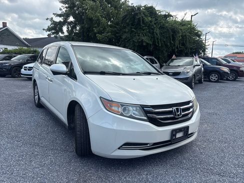 Used 2016 Honda Odyssey SE image 3