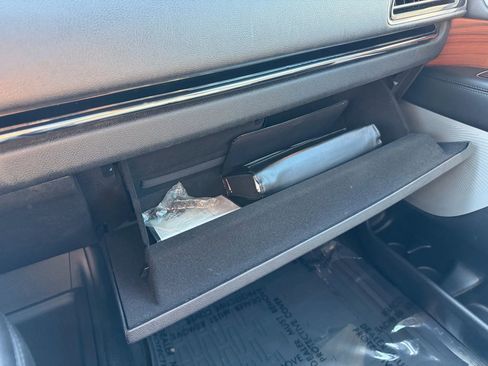 Used 2019 Lincoln Navigator L Reserve image 35