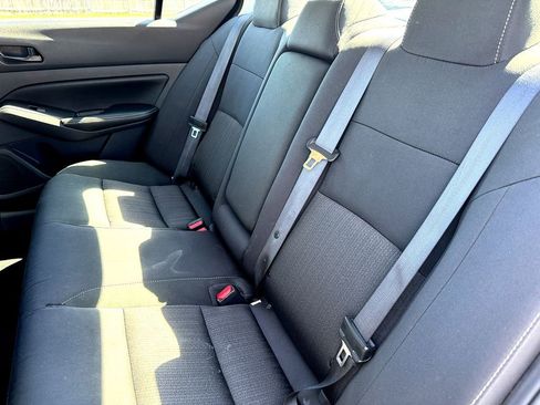 Used 2025 Nissan Altima 2.5 SV image 27