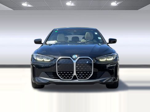 Certified 2023 BMW i4 eDrive35 w/ Premium Package RWD image 5