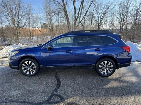 Used 2015 Subaru Outback 2.5i Limited image 5