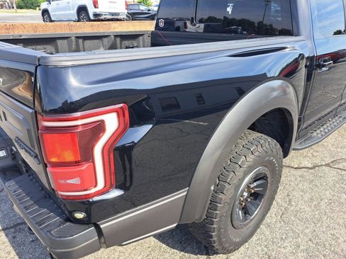 Used 2018 Ford F150 Raptor w/ Equipment Group 802A Luxury AWD/4WD image 20