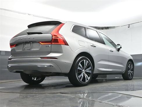 Used 2023 Volvo XC60 B5 Plus w/ Protection Package Premier image 39
