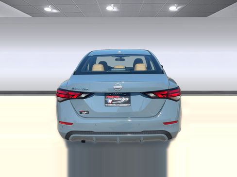 New 2025 Nissan Sentra SV w/ SV Premium Package image 10