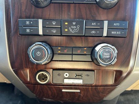 Used 2012 Ford F150 Lariat w/ Lariat Plus Pkg AWD/4WD image 24