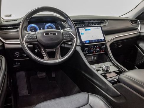 Used 2022 Jeep Grand Cherokee L Limited w/ Luxury Tech Group II AWD/4WD image 7
