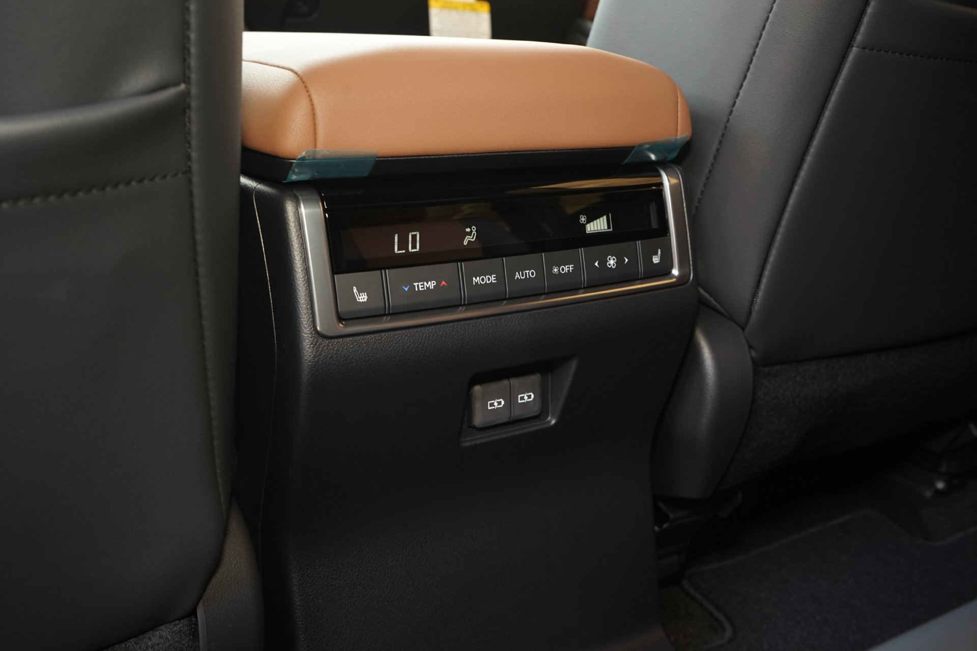 Used 2026 Lexus GX 550 AWD/4WD image 20
