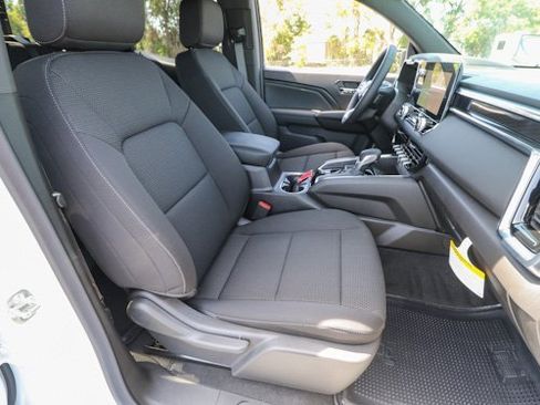 New 2025 GMC Canyon Elevation w/ Convenience Package image 22