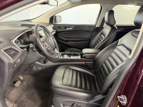 Used 2020 Ford Edge SEL w/ Convenience Package FWD image 5