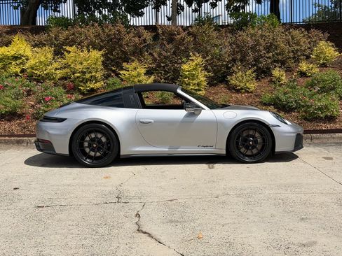 Used 2026 Porsche 911 Targa 4 GTS AWD/4WD image 3