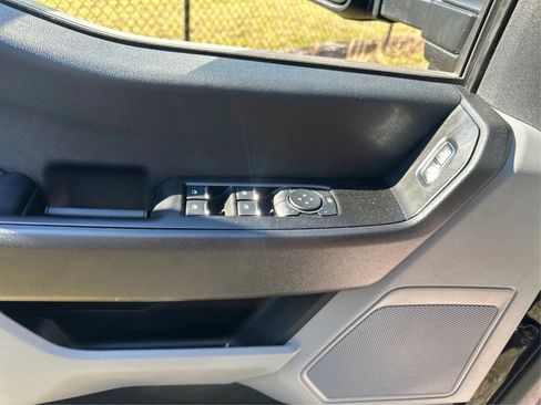 Used 2023 Ford F250 XL w/ 360-Degree Camera Package RWD image 21