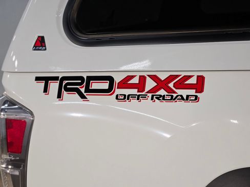 Used 2023 Toyota Tacoma TRD Off-Road image 36