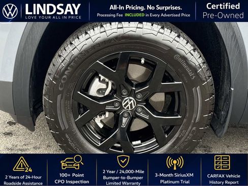 Certified 2025 Volkswagen Atlas Peak Edition SE image 9