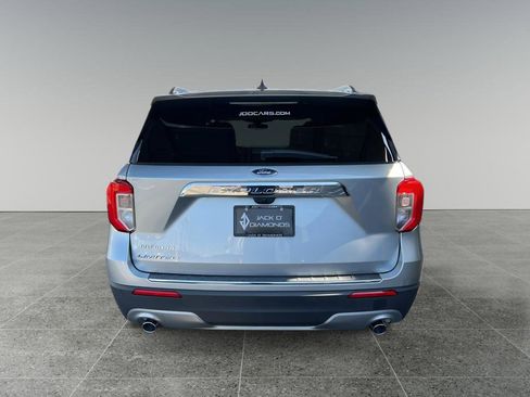 Used 2024 Ford Explorer Limited image 5
