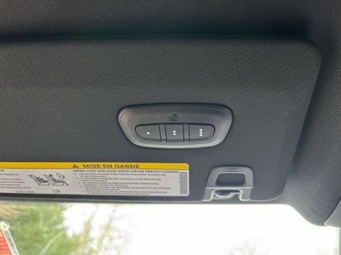 New 2025 Jeep Grand Cherokee Limited image 15