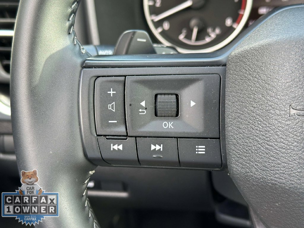 Used 2026 Nissan Rogue SV AWD/4WD image 21
