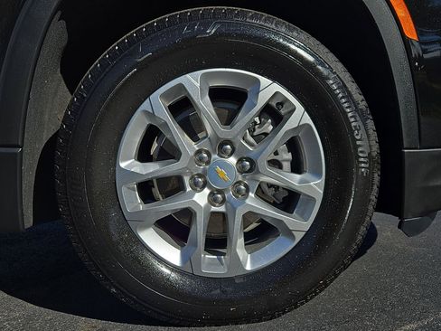 Certified 2023 Chevrolet Traverse LS image 26