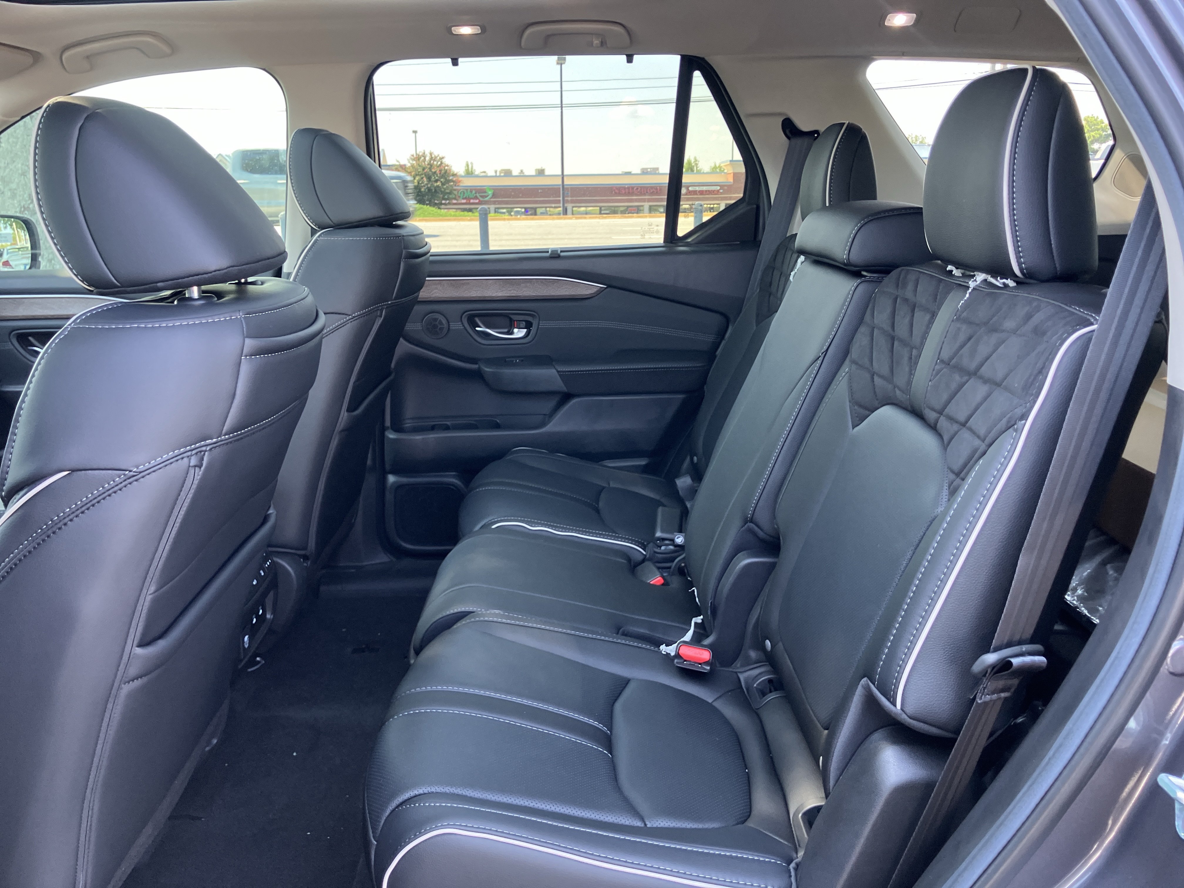 New 2026 Honda Pilot Elite image 32