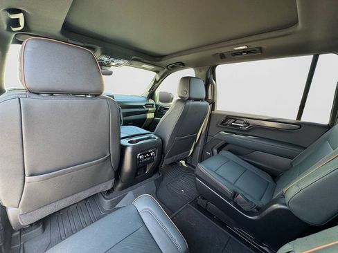 Used 2026 GMC Yukon XL AT4 w/ AT4 Premium Package AWD/4WD image 14