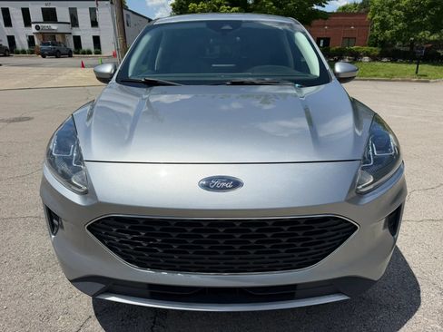 Used 2021 Ford Escape SE FWD image 9