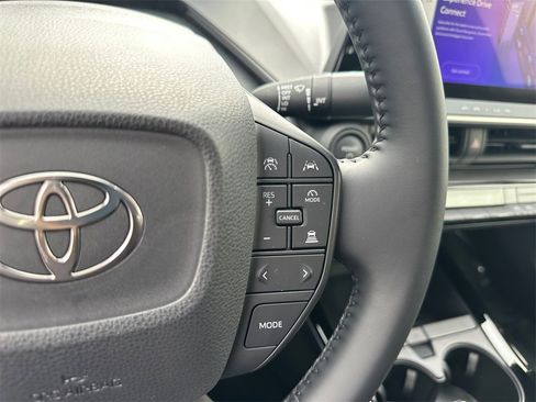 Used 2024 Toyota Prius LE image 24