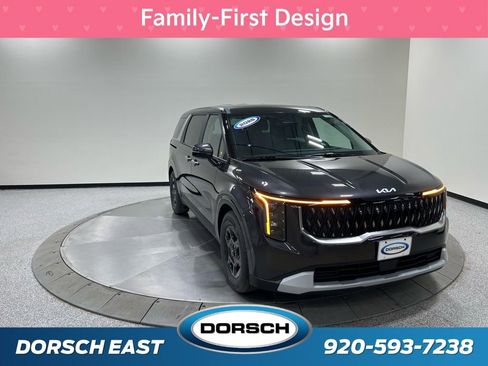 New 2026 Kia Carnival image 3