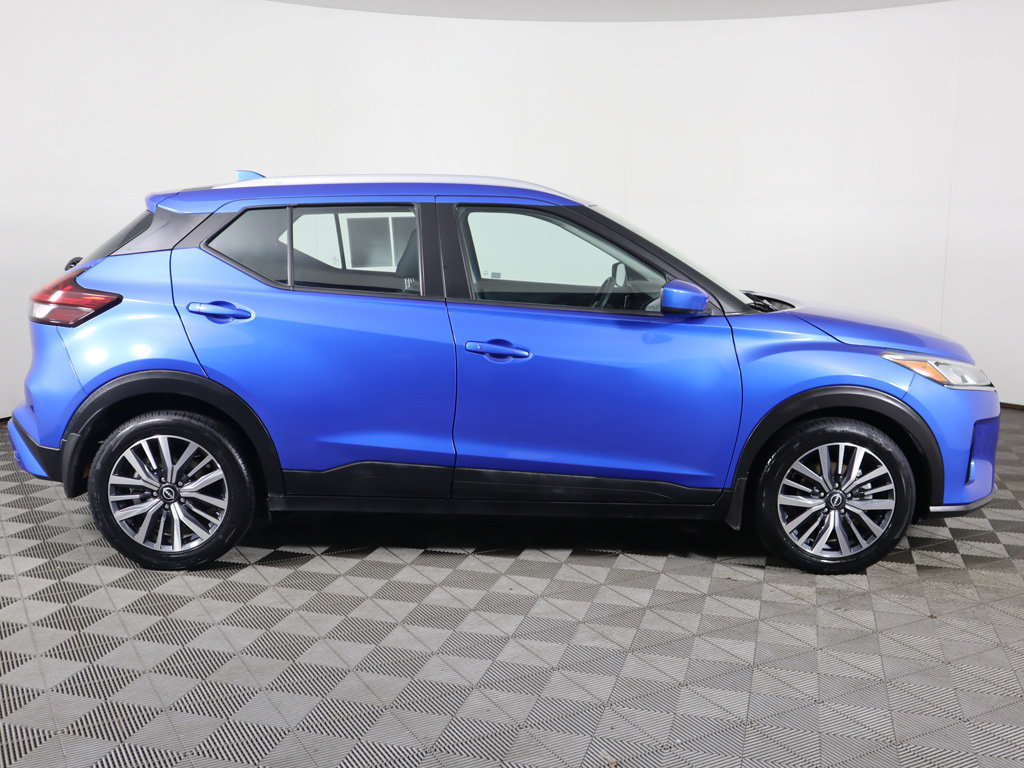 Used 2022 Nissan Kicks SV FWD image 15