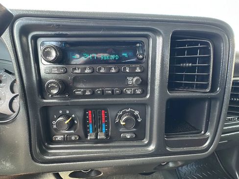 Used 2007 Chevrolet Silverado 1500 LT w/ Skid Plate Package AWD/4WD image 14