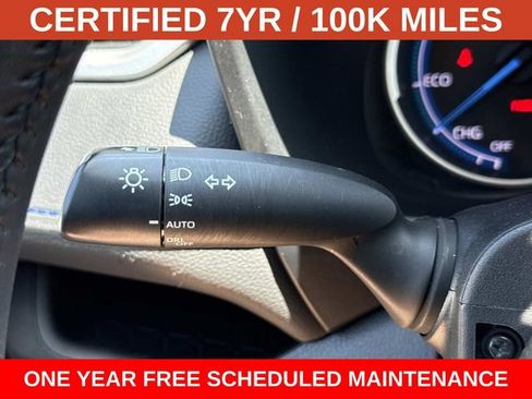 Used 2023 Toyota RAV4 SE AWD/4WD image 26