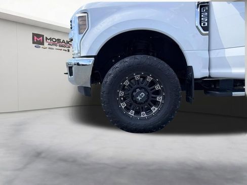 Used 2019 Ford F250 XLT w/ XLT Value Package AWD/4WD image 31