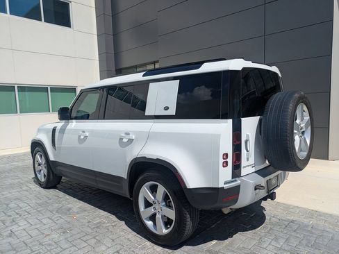 Used 2023 Land Rover Defender 110 SE AWD/4WD image 8